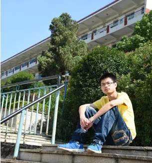 龚晨 龚晨
